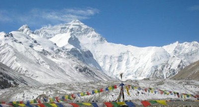 सगरमाथा क्षेत्र भ्रमणमा आएका दुई विदेशी नागरिकको मृत्यु